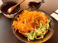 凉皮与夫妻肺片-贡梅老面馆·蟹粉面·无锡特色小吃(南长街主推店)