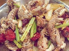 -辣盆盆麻辣小龙虾(哈尔滨总店)