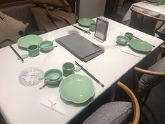 餐具摆设-Lotus 莲花空间(国贸商城店)