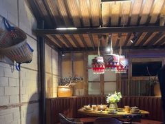 -吃饭皇帝大(长宁龙之梦店)