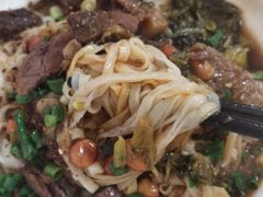 -阿阳牛腩腌面店