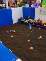 -开心哈乐亲子乐园(东森时尚百货店)