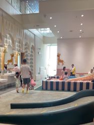 -奈尔宝·儿童乐园·亲子餐厅(华采天地店)
