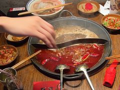 -萍姐火锅·公路夜市(武汉首店)