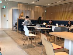-KAKAO FRIENDS(弘大店)