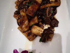 牛仔骨炒年糕-930私房菜(欧阳路店)