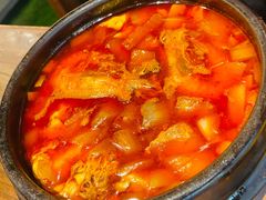 -明洞阿姨·韩式酱蟹烤肉·创意料理(三元桥店)