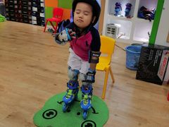 -乐翔轮滑(中庚漫游城店)