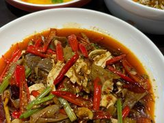 -川流不息·地道川菜·小龙虾(松东路店)