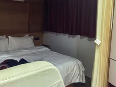 -汤山温泉房车营地 茶温泉