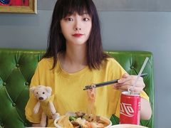 -何记花甲(海岸城旗舰店)