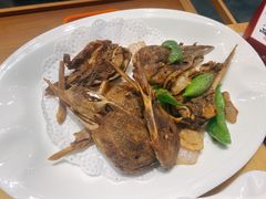 -聚汇三少·龙虾·中餐厅(莫邪路新天地店)
