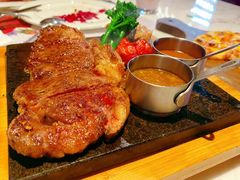 -九月里.自由花园餐厅