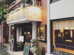 -古董花园(思南路42弄小区店)