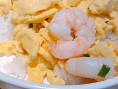 黄袍滑蛋大虾饭-南小馆(迪士尼小镇店)