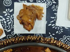 -八两八金·莱芜特色炒鸡(市南漳浦路店)