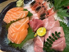 -山川小町·极番烧肉(新地假日广场店)