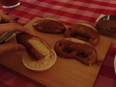 iphone_upload_pic-杭州国际会议中心洲际酒店-德国啤酒屋(砂之船国际生活广场店)