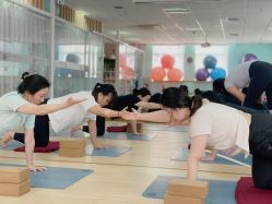 -爱尔乐美孕产瑜伽·普拉提