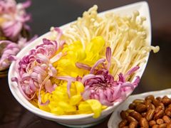 -华强阁菊花宴自助火锅店