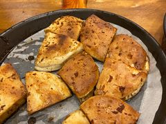 料理烤特色火烧-老东镇啤酒屋海鲜加工·蒸汽海鲜·海鲜烧烤(台东店)