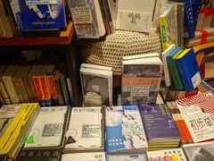 -橡皮书店(翠湖北路店)