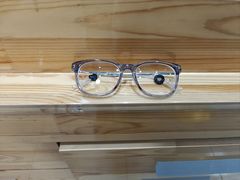 -豪门视光·星趣控·蔡司依视路眼镜代理商(中央大街店)