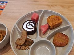 -素满香·全民食养自助(长宁龙之梦店)