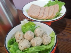 -虾弄弄海派小龙虾·牛羊蝎子火锅