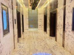 -上海漕河泾万丽酒店
