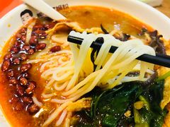 -螺小胖柳州螺蛳粉(钟楼总店)