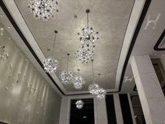 -浅深(世茂滨江精品店)