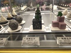 -好利来(建邺吾悦广场Lab主题店)