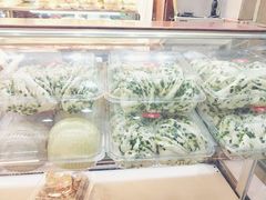 -白玉兰食品(汇联商厦店)