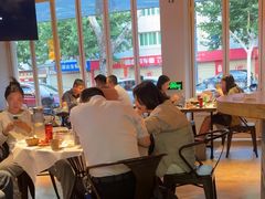 -巴厘龙虾·榜首油焖大虾(音乐学院·沿江酒馆店)