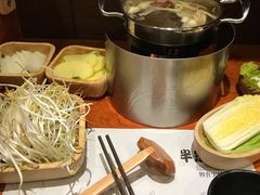 -独食火锅·半米屋台(直营总店)