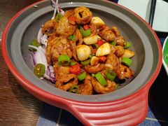 -湖畔鲁菜·二十年老字号餐厅(大明湖店)