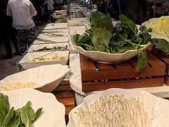 -金滏山烤肉·海鲜·火锅自助餐厅(襄阳万达店)