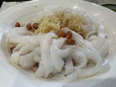 农家花生油捞粉-汤膳·脆皮爽鸡煲(景诚园综合楼店)