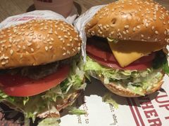 -The Habit Burger Grill 哈比特汉堡(复兴soho店)