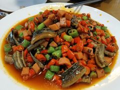 神仙鳝鱼-易老妈蹄花.特色川菜(人民公园总店)