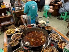-鸿顺老铁锅美蛙鱼府(解放碑店)
