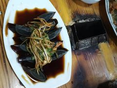 -山妹子铁锅炖