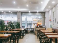 大堂-爱乐信甜品(石湾店)