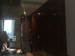 -广州天河希尔顿酒店