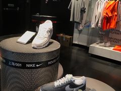 -NIKE品牌体验店(南京东路店)