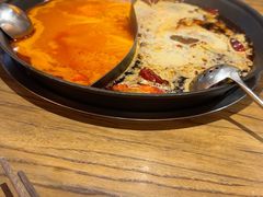 -旧街市鲜货老火锅(大光路店)