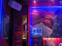 -UK派对KTV(日月广场店)