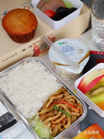 厦航的榨菜肉丝饭，专治干饭不香