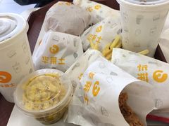 -华莱士·全鸡汉堡(五爱道店)